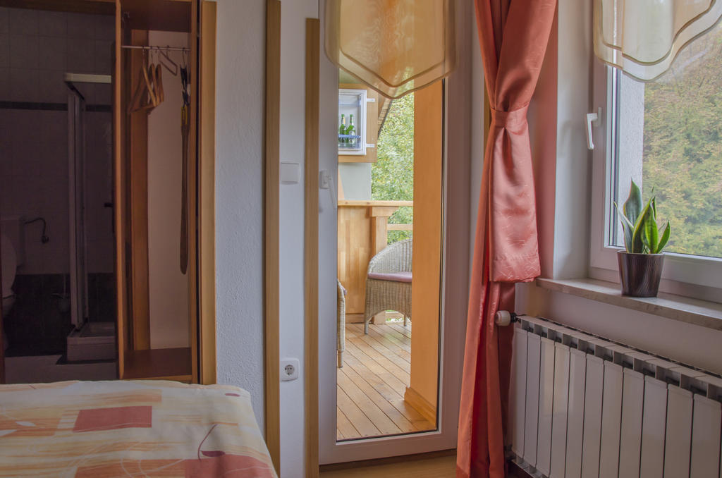 Miskar Rooms Церкница Номер фото
