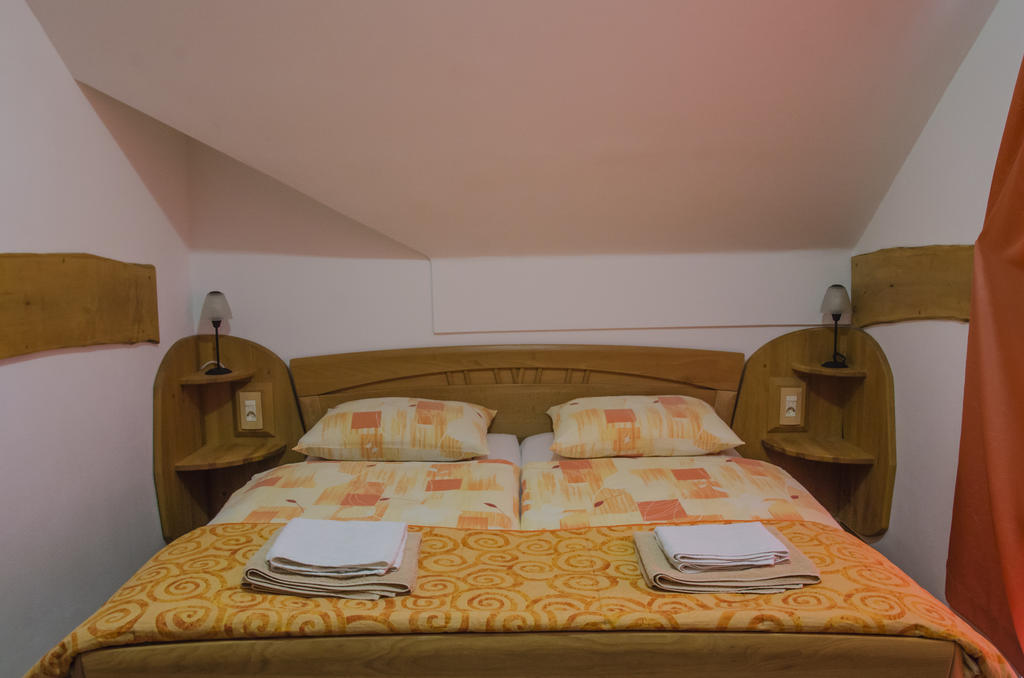 Miskar Rooms Церкница Номер фото